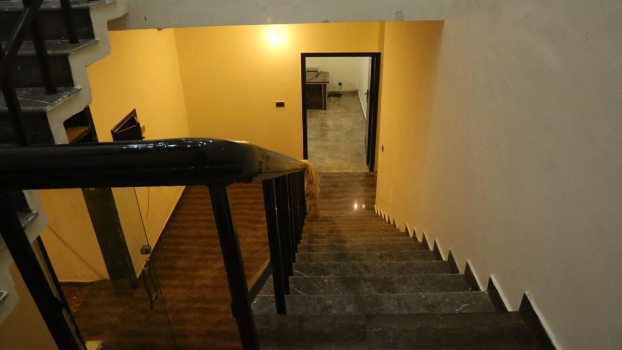 HOTEL DE SMART Multan Bagian luar foto